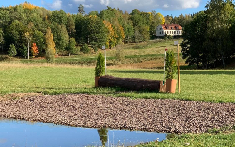 In/uthopp vatten